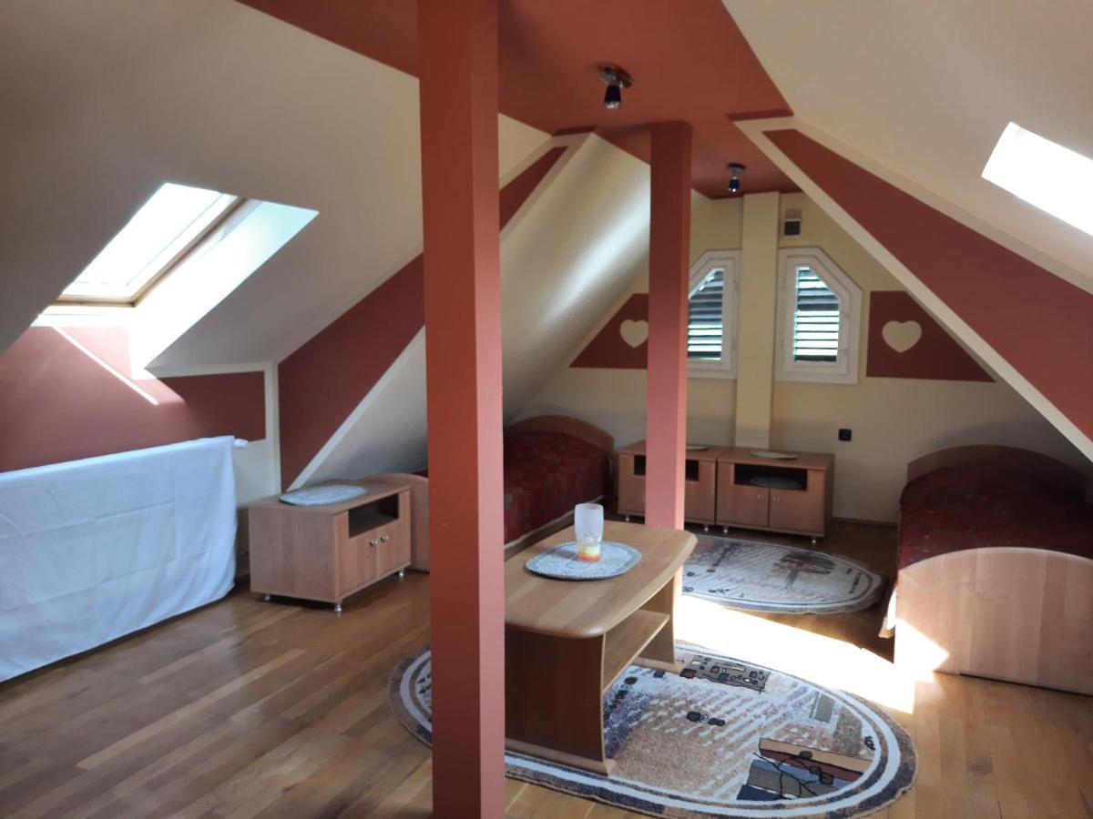 Antal Apartmans Lunca De Sus Kulcsoshaz Gyimesfelsolok מראה חיצוני תמונה